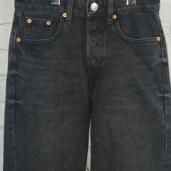 Zara Women's Relaxed Baggy Fit Button Up Black Non Distressed  Unhem Jeans Sz 2 - Picture 2 of 12